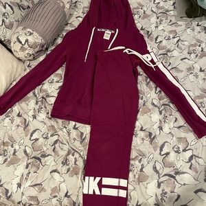 Victoria’s Secret PINK purple sweat outfit